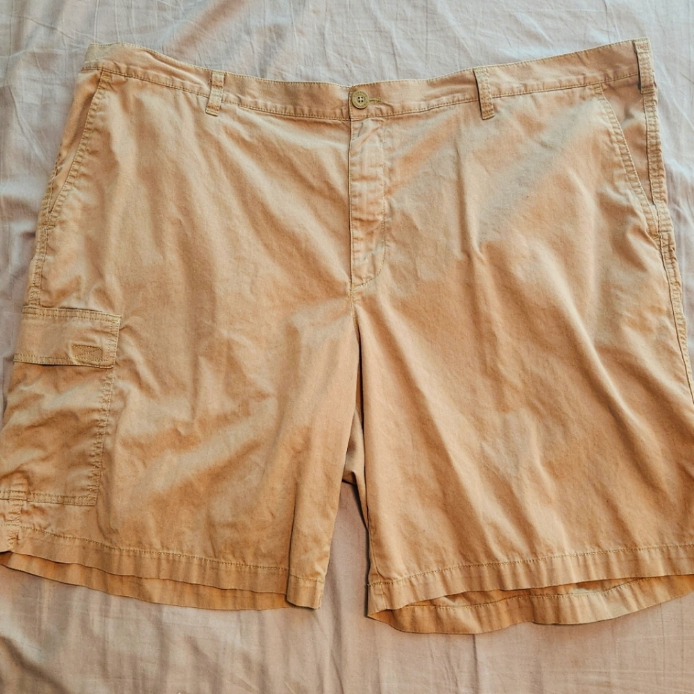 Columbia mens Khaki Shorts, 48 waist